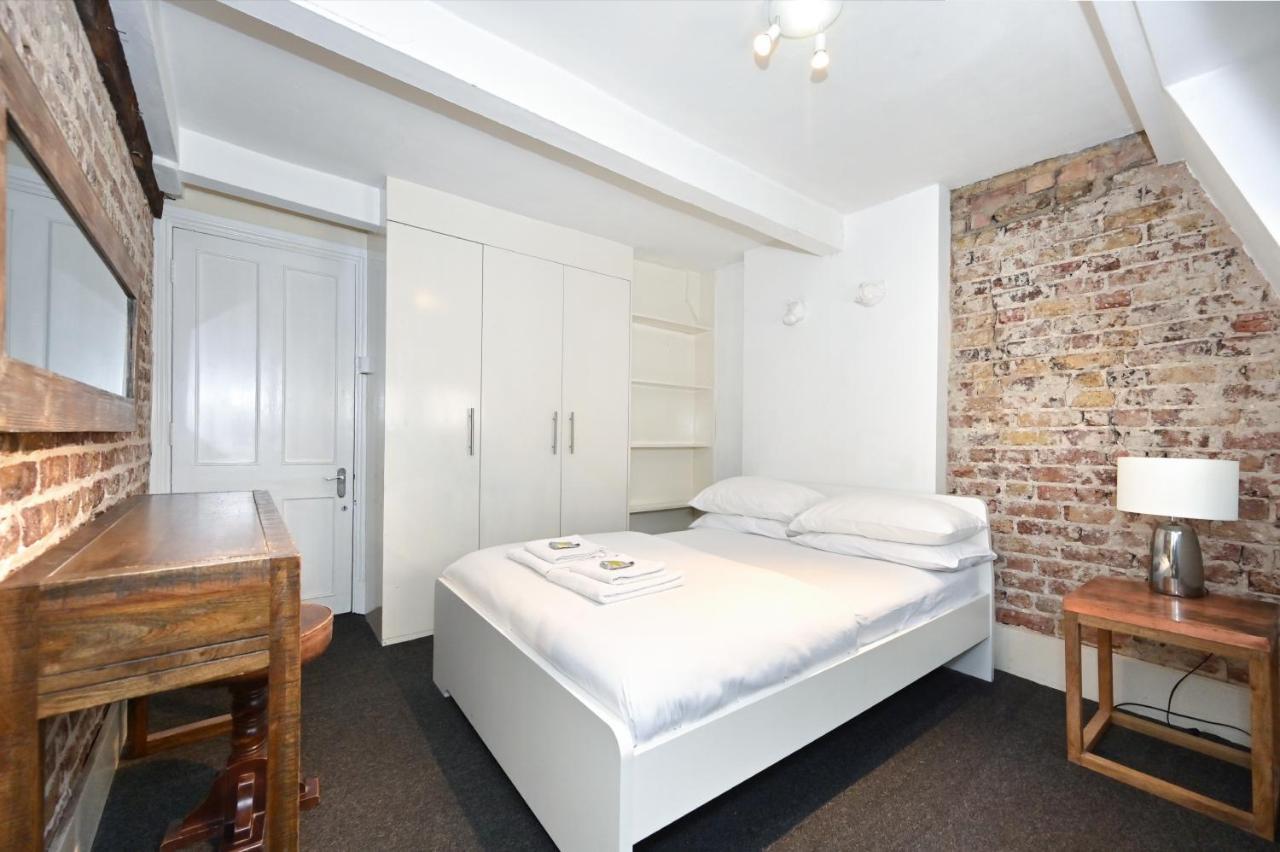 Soho, Piccadilly & Chinatown - Two Bedroom & Two Double Beds Apartment لندن المظهر الخارجي الصورة