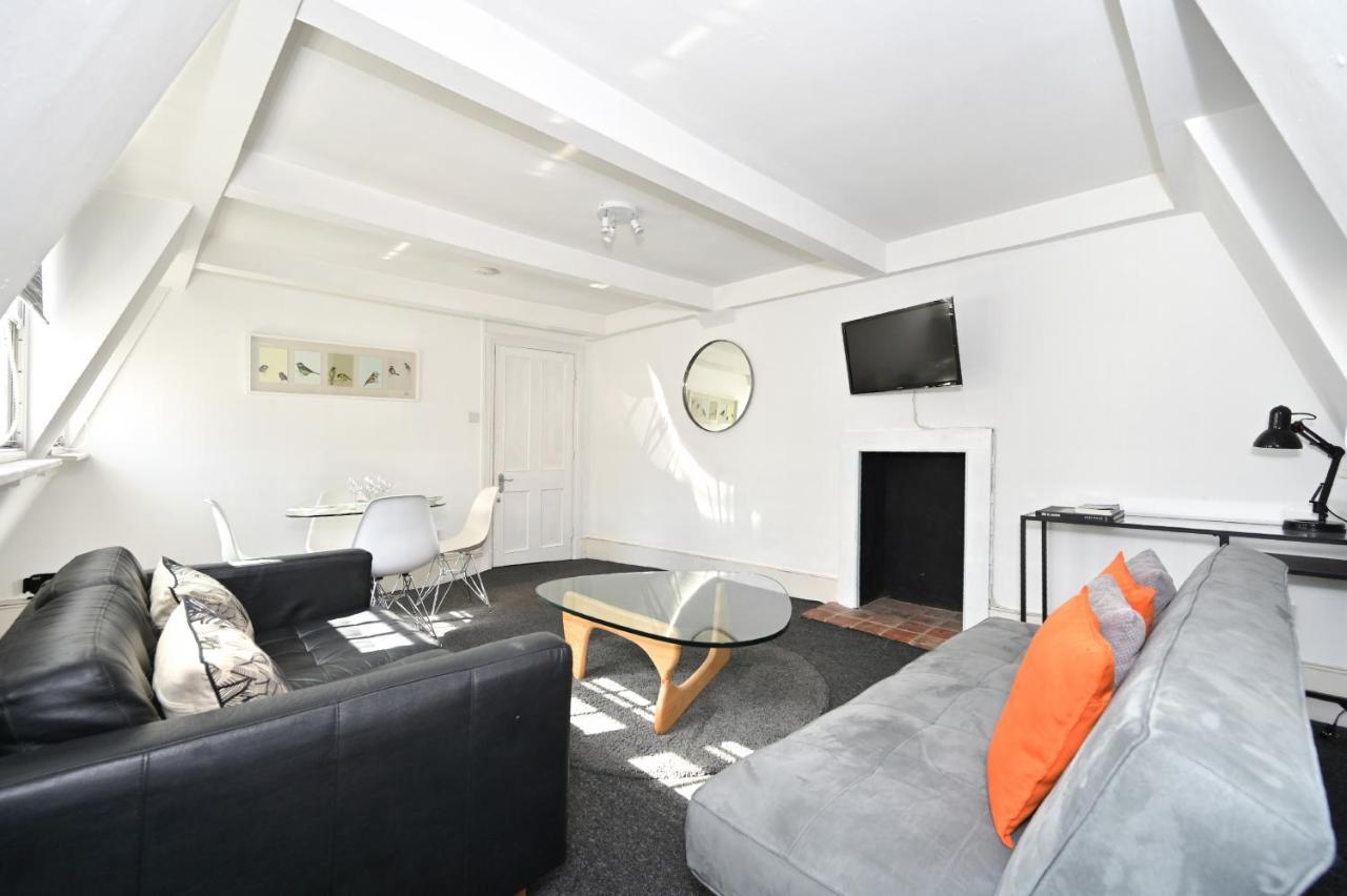 Soho, Piccadilly & Chinatown - Two Bedroom & Two Double Beds Apartment لندن المظهر الخارجي الصورة